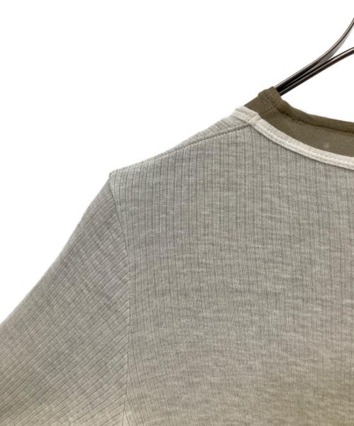 TODAYFUL（トゥデイフル）TODAYFUL (トゥデイフル) Tuck Layered Long T-shirts グリーン×ベージュ サイズ: Freeの古着・服飾アイテム