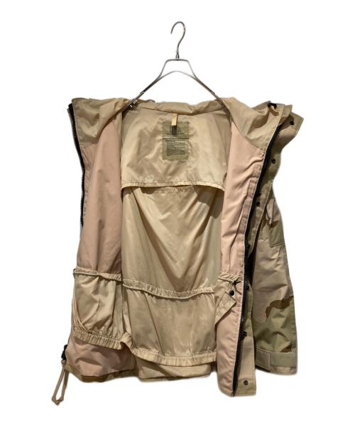 US ARMY（ユーエスアーミー）US ARMY (ユーエスアーミー) PARKA COLD WEATHER DESERT CAMOUFLAGE ベージュ サイズ:Ｍの古着・服飾アイテム