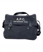 A.P.C.アーペーセー）の古着「BESACE RECUPERATION メッセンジャーバッグ」｜グレー