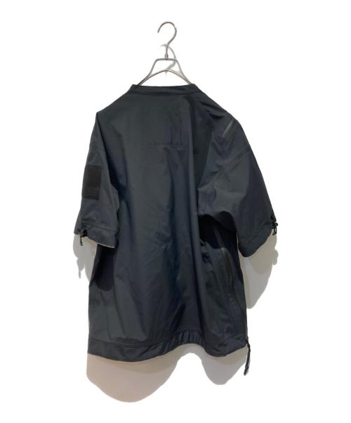mout recon tailor（マウトリーコンテーラー）MOUT RECON TAILOR (マウトリーコンテーラー) Angle45 Short sleeve Hard Shell ブラック サイズ:48の古着・服飾アイテム