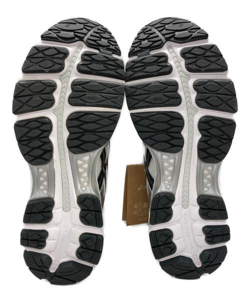 asics（アシックス）asics (アシックス) GEL-KAYANO 12.1 シルバー サイズ:28.5の古着・服飾アイテム