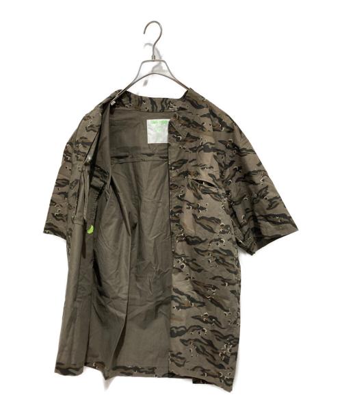 UNDERCOVER（アンダーカバー）UNDERCOVER (アンダーカバー) カモフラージュ柄シャツジャケット グリーン サイズ:Ｌの古着・服飾アイテム