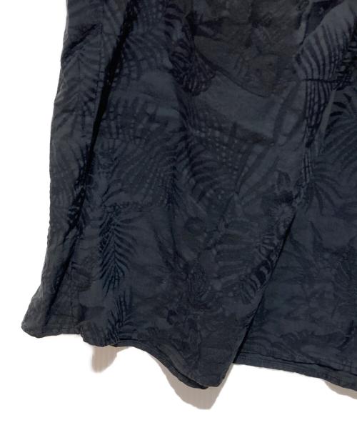 Hysteric Glamour（ヒステリックグラマー）Hysteric Glamour (ヒステリックグラマー) TROPIC HYSTTERIC柄 ティアードスカート ブラック サイズ:FREEの古着・服飾アイテム