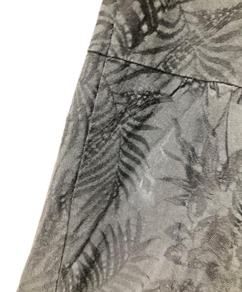 Hysteric Glamour（ヒステリックグラマー）Hysteric Glamour (ヒステリックグラマー) TROPIC HYSTTERIC柄 ティアードスカート ブラック サイズ:FREEの古着・服飾アイテム