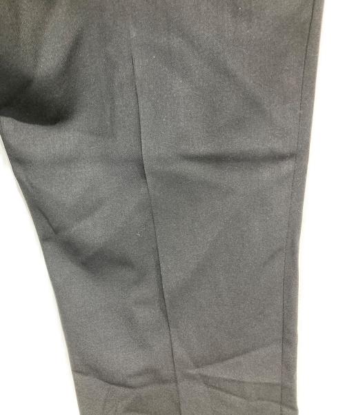 ARMANI COLLEZIONI（アルマーニ コレツィオーニ）ARMANI COLLEZIONI (アルマーニ コレツィオーニ) スラックス ブラック サイズ:36の古着・服飾アイテム