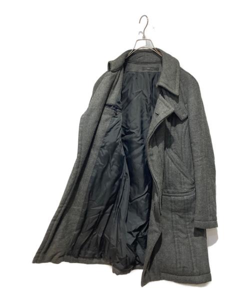 MA JULIUS（エムエイユリウス）MA JULIUS (エムエイユリウス) 中綿ロングコート グレー サイズ:1の古着・服飾アイテム