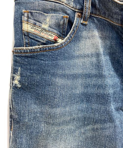 DIESEL（ディーゼル）DIESEL (ディーゼル) デニムパンツ インディゴ サイズ:30の古着・服飾アイテム