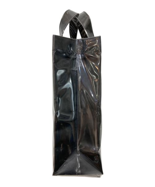 CDG（シーディージー）CDG (シーディージー) Übermensch (ウーバーメンシュ) ビニールハンドバッグ/ PAPER BAG ブラック 未使用品の古着・服飾アイテム