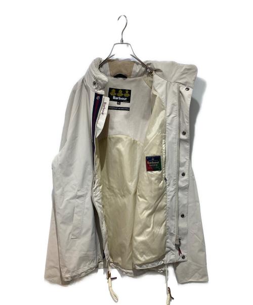 Barbour（バブアー）Barbour (バブアー) ハイネックジャケット ベージュ サイズ:XLの古着・服飾アイテム