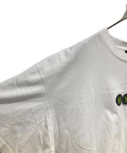 stussy（ステューシー）stussy (ステューシー) NYCプリントTシャツ ホワイト サイズ:XLの古着・服飾アイテム