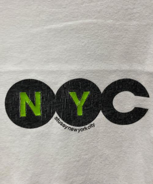 stussy（ステューシー）stussy (ステューシー) NYCプリントTシャツ ホワイト サイズ:XLの古着・服飾アイテム