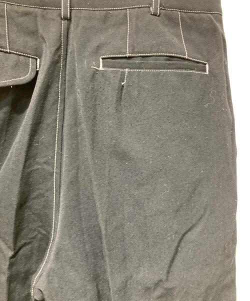 COMME des GARCONS HOMME PLUS（コムデギャルソンオムプリュス）COMME des GARCONS HOMME PLUS (コムデギャルソンオムプリュス) ステッチタックパンツ ブラック サイズ:Sの古着・服飾アイテム