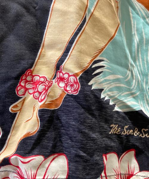 Sun Surf（サンサーフ）Sun Surf (サンサーフ) HULA GIRLアロハシャツ ブラック サイズ:-の古着・服飾アイテム