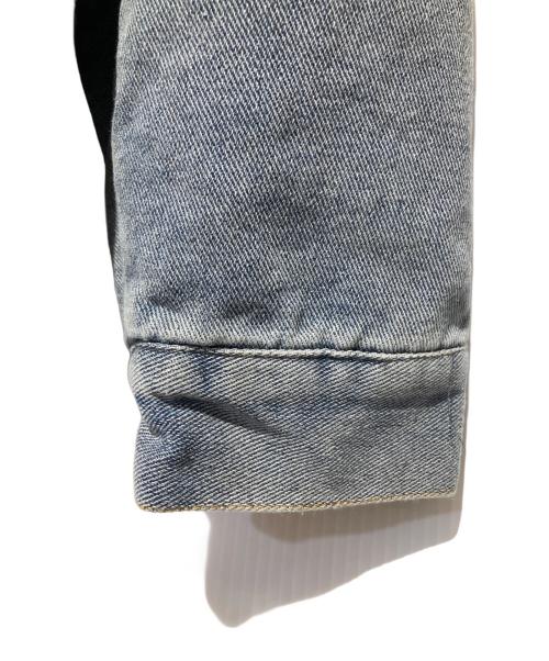 LEVI'S（リーバイス）LEVI'S (リーバイス) stussy (ステューシー) Embossed Trucker Jacket インディゴ サイズ:Ｌの古着・服飾アイテム
