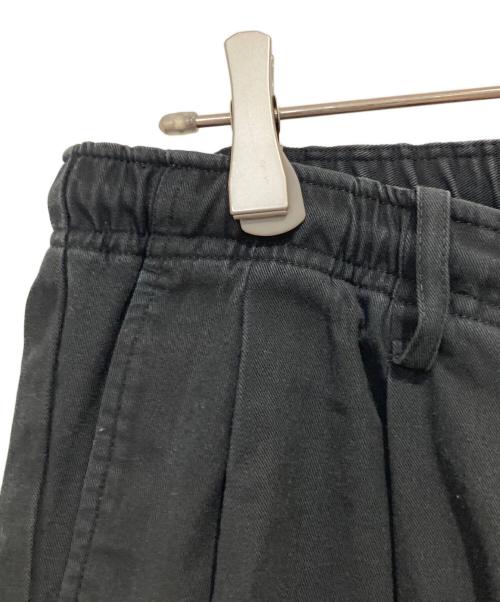 MARKAWARE（マーカウェア）MARKAWARE (マーカウェア) DOUBLE PLEATED EASY TROUSERS ブラック サイズ:2の古着・服飾アイテム