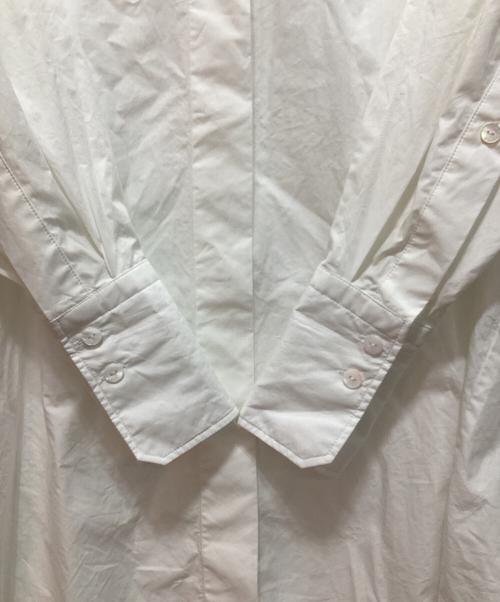 patou（パトゥ）patou (パトゥ) オーバーサイズシャツ ホワイト サイズ:34の古着・服飾アイテム