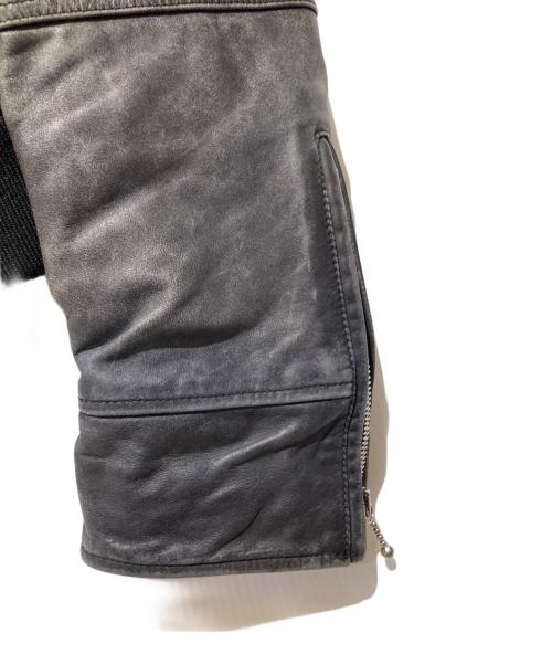 GOLDEN GOOSE DELUXE BRAND（ゴールデングースデラックスブランド）GOLDEN GOOSE DELUXE BRAND (ゴールデングースデラックスブランド) スタジャン ブラック サイズ:不明の古着・服飾アイテム