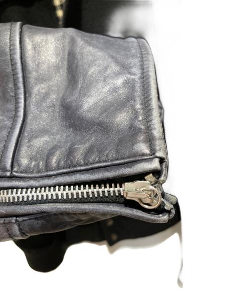 GOLDEN GOOSE DELUXE BRAND（ゴールデングースデラックスブランド）GOLDEN GOOSE DELUXE BRAND (ゴールデングースデラックスブランド) スタジャン ブラック サイズ:不明の古着・服飾アイテム