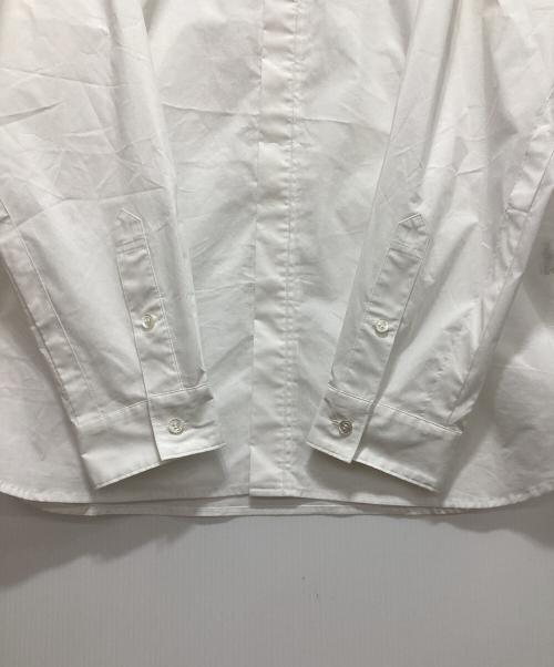 HERALBONY（ヘラルボニー）HERALBONY (ヘラルボニー) スカーフループ付きベーシックシャツ ホワイト サイズ:FREEの古着・服飾アイテム