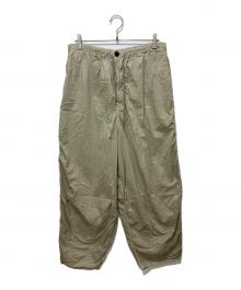 Graphpaper（グラフペーパー）の古着「Garment Dyed Typewriter Parachute Pants」｜ベージュ