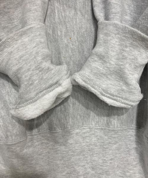 Champion REVERSE WEAVE（チャンピオン リバース ウィーブ）Champion REVERSE WEAVE (チャンピオン リバース ウィーブ) クルーネックスウェット グレー×パープル サイズ:XLの古着・服飾アイテム