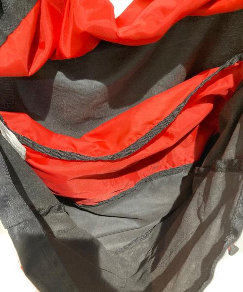 NIKE ACG（ナイキエーシージー）NIKE ACG (ナイキエーシージー) メッセンジャーバッグ ブラックの古着・服飾アイテム