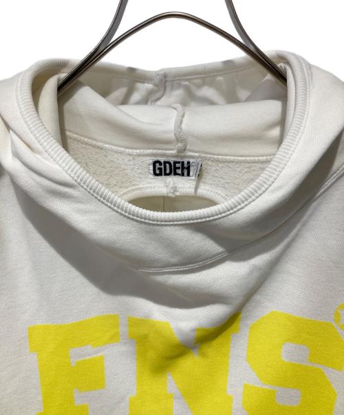 GOODENOUGH（グッドイナフ）GOODENOUGH (グッドイナフ) プルオーバーパーカー ホワイト サイズ:Mの古着・服飾アイテム