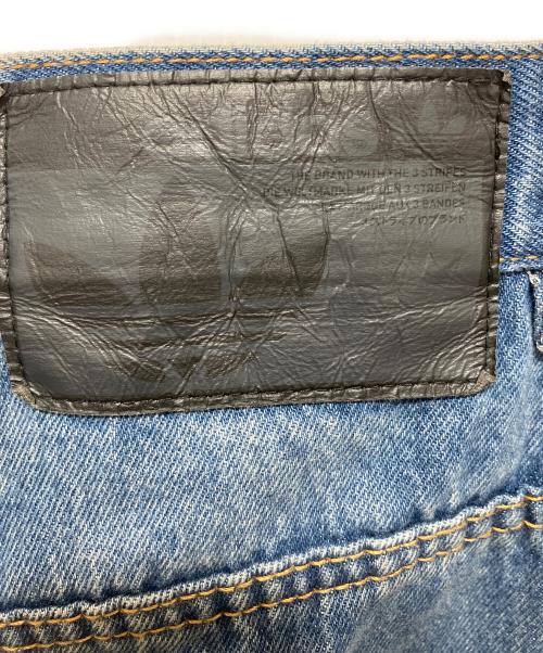 adidas（アディダス）adidas (アディダス) Adilenium シーズン3 ルーズフィット デニムパンツ インディゴ サイズ:30の古着・服飾アイテム