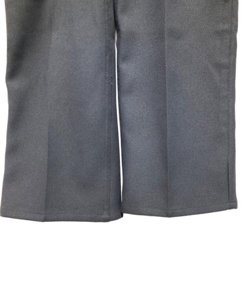 LEVI'S（リーバイス）LEVI'S (リーバイス) アクションスラックス グレー サイズ:30の古着・服飾アイテム