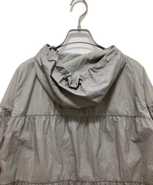 HERNO（ヘルノ）HERNO (ヘルノ) ナイロン スプリングジャケット グレー サイズ:40の古着・服飾アイテム