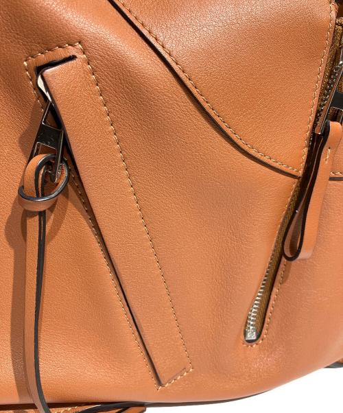 LOEWE（ロエベ）LOEWE (ロエベ) ハンモックショルダーバック ブラウンの古着・服飾アイテム