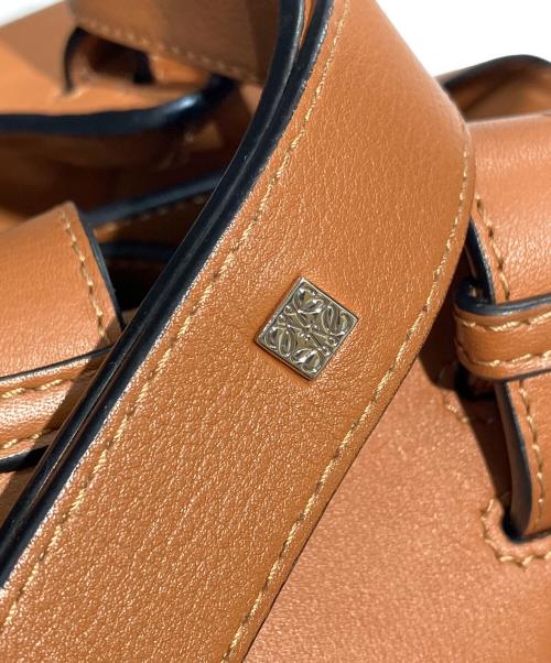 LOEWE（ロエベ）LOEWE (ロエベ) ハンモックショルダーバック ブラウンの古着・服飾アイテム