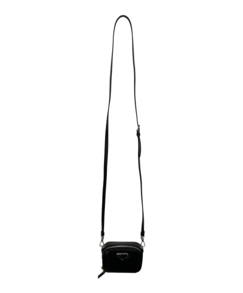 PRADA（プラダ）PRADA (プラダ) ブラッシュレザー ロゴバッグ ブラックの古着・服飾アイテム