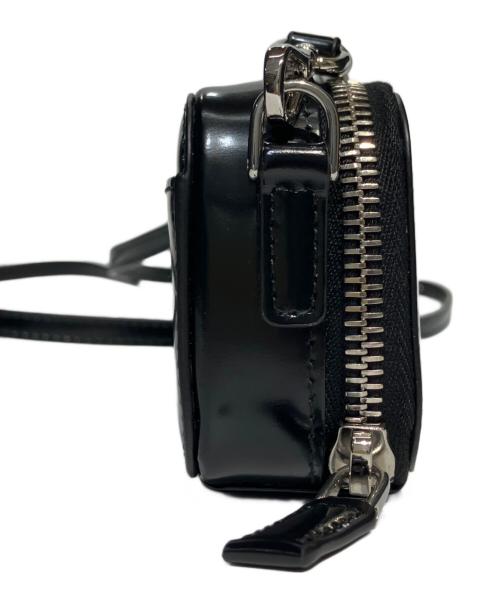 PRADA（プラダ）PRADA (プラダ) ブラッシュレザー ロゴバッグ ブラックの古着・服飾アイテム