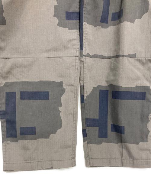 US ARMY（ユーエスアーミー）US ARMY (ユーエスアーミー) Tパターンカーゴパンツ グレー サイズ:XSの古着・服飾アイテム