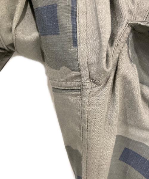 US ARMY（ユーエスアーミー）US ARMY (ユーエスアーミー) Tパターンカーゴパンツ グレー サイズ:XSの古着・服飾アイテム