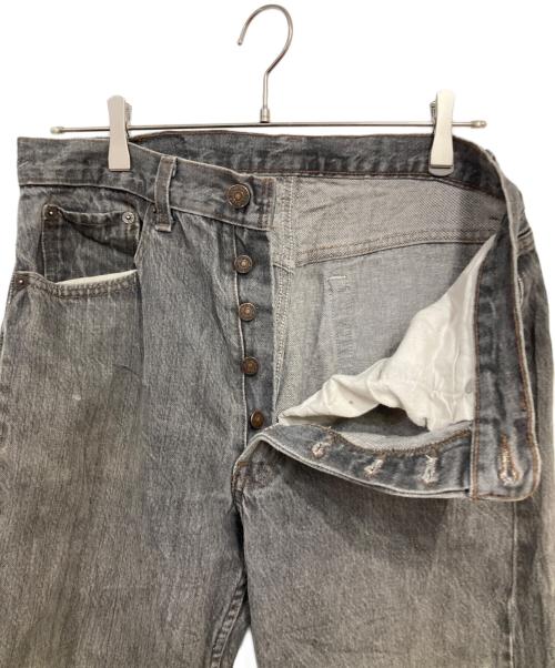 LEVI'S（リーバイス）LEVI'S (リーバイス) デニムパンツ ブラック サイズ:81cm (W32)の古着・服飾アイテム