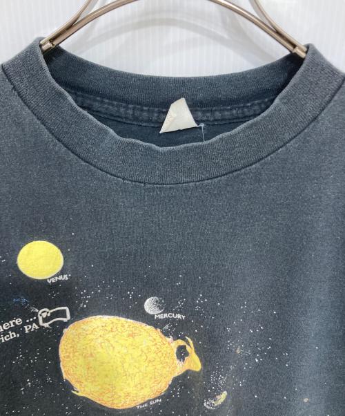 USED（ユーズド）USED (ユーズド) プリントTシャツ ブラック サイズ:Mの古着・服飾アイテム