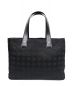 CHANEL（シャネル）の古着「ニュートラベルライントートMMトートバッグ」｜ブラック