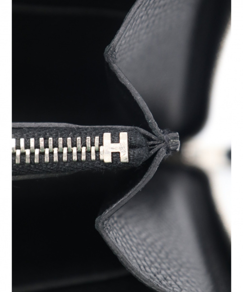 HERMES（エルメス）HERMES (エルメス) アザップロングラウンドジップウォレット ブラック ヴォーエプソン R刻印の古着・服飾アイテム