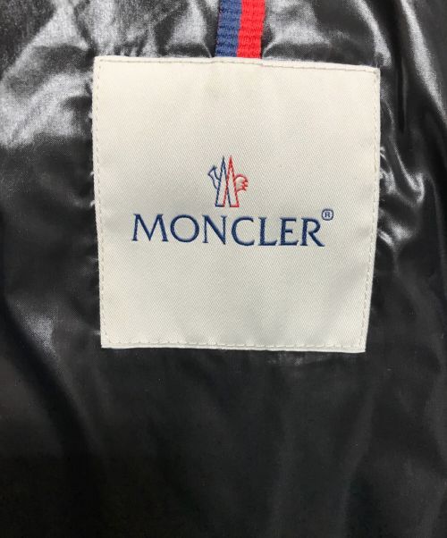 MONCLER（モンクレール）MONCLER (モンクレール) ダウンジャケット カーキ サイズ:SIZE 4 下記参照の古着・服飾アイテム