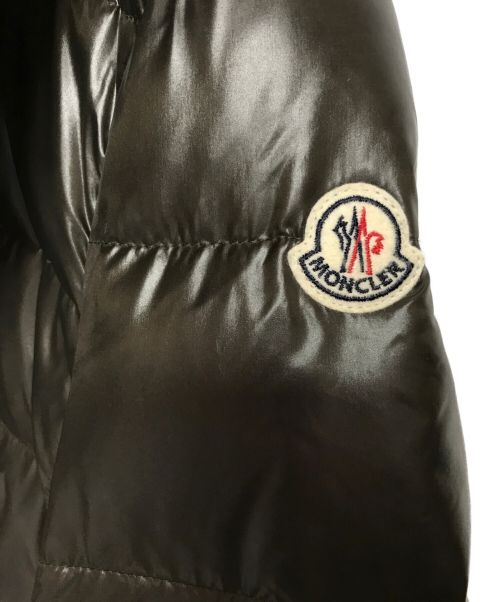 MONCLER（モンクレール）MONCLER (モンクレール) ダウンジャケット カーキ サイズ:SIZE 4 下記参照の古着・服飾アイテム