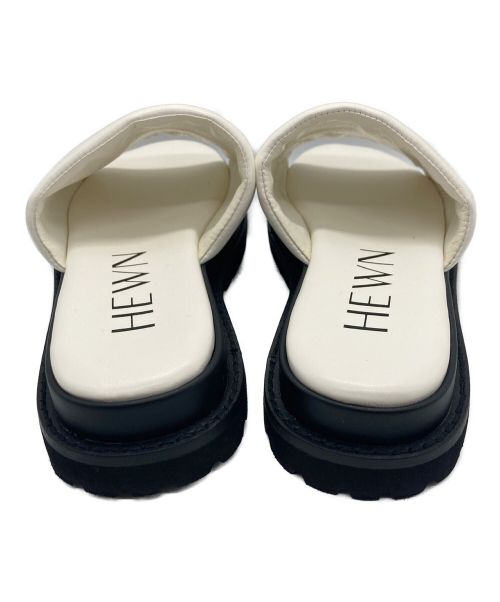 HEWN（ヒューン）HEWN (ヒューン) BOAD PADDED SANDALS ホワイト サイズ:SIZE 36の古着・服飾アイテム