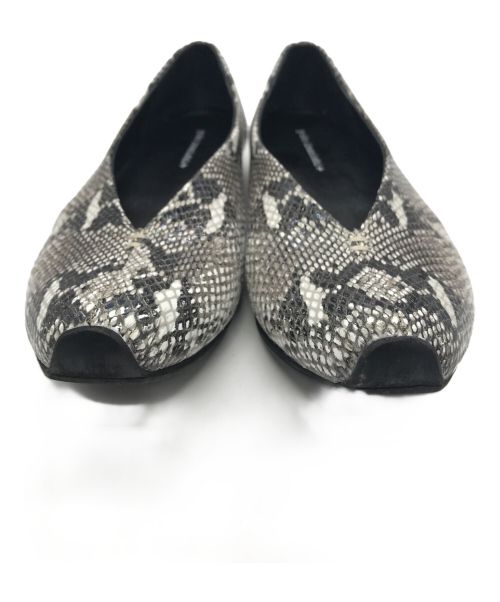 yuko imanishi（ユウコイマニシ）yuko imanishi (ユウコイマニシ) フラットパンプス グレー サイズ:SIZE 37の古着・服飾アイテム