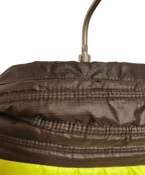 NIKE ACG（ナイキエーシージー）NIKE ACG (ナイキエージーシー) パデットジャケット ブラウン×レッド サイズ:Mの古着・服飾アイテム