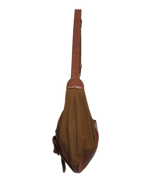 IL BISONTE（イル ビゾンテ）IL BISONTE (イル ビゾンテ) レザーショルダーバッグ ブラウンの古着・服飾アイテム