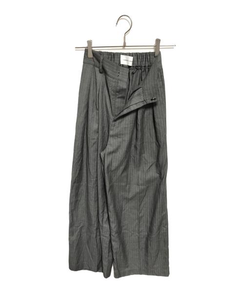 CAPRICIEUX LE'MAGE（カプリシューレマージュ）CAPRICIEUX LE'MAGE (カプリシューレマージュ) 2タックワイドパンツ グレー サイズ:36の古着・服飾アイテム