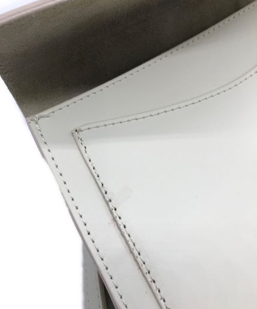 AULENTTI（オウレンティ）AULENTTI (オウレンティ) 2WAYバッグ ホワイトの古着・服飾アイテム