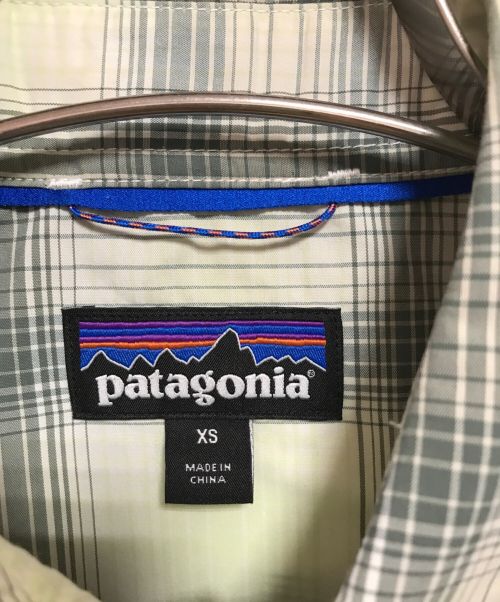 Patagonia（パタゴニア）Patagonia (パタゴニア) ロングスリーブ サンストレッチシャツ チェック グリーン サイズ:XSの古着・服飾アイテム