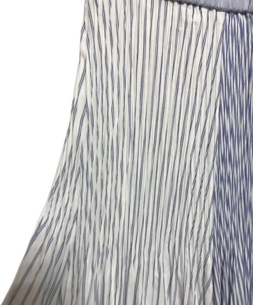 ADAWAS（アダワス）ADAWAS (アダワス) NOLLEY'S (ノーリーズ) 別注ORGANIC COTTON PLEATED SKIRTS ホワイト×ブルー サイズ:Free 未使用品の古着・服飾アイテム